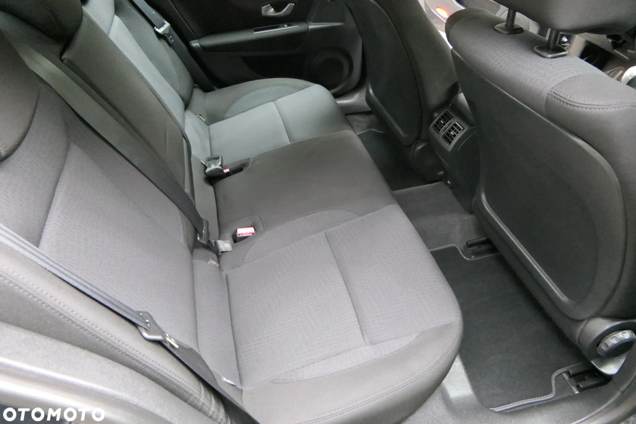 Renault Laguna 2.0 16V Dynamique - 19