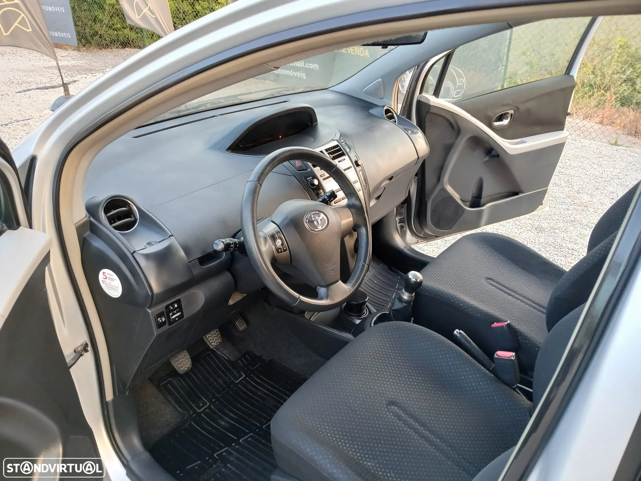 Toyota Yaris 1.0 VVT-i AC - 2
