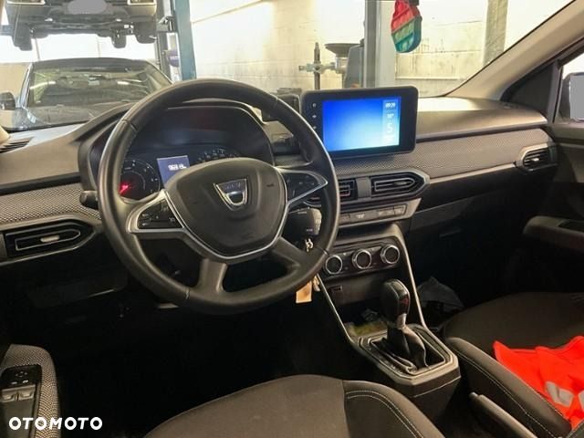 Dacia Sandero TCe 90 CVT Comfort - 10