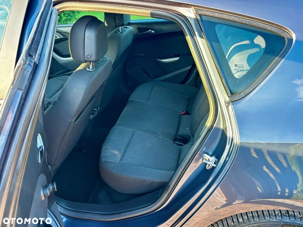 Opel Astra - 27