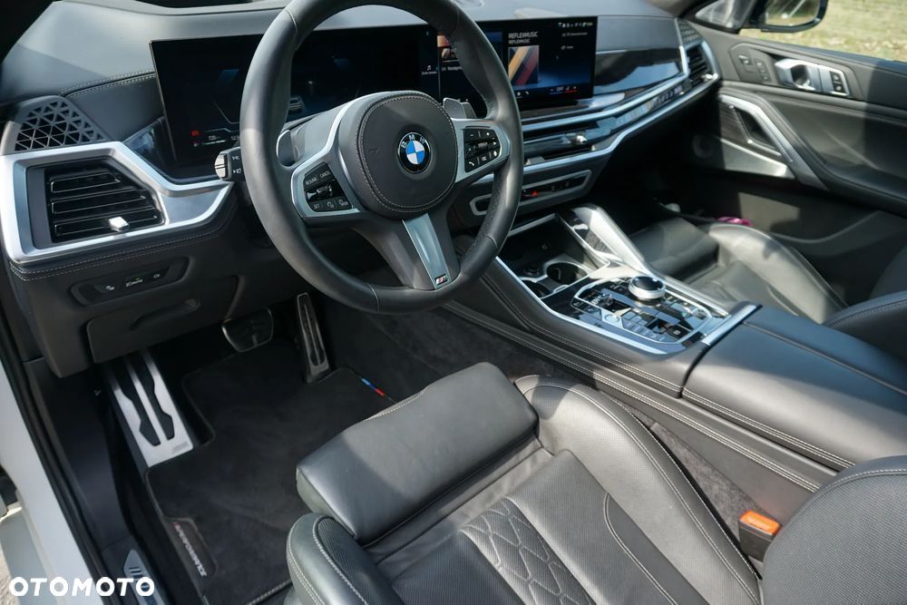 BMW X6M - 8