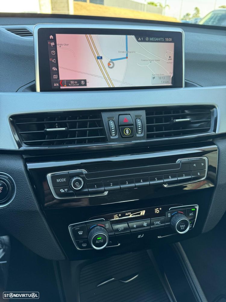 BMW X1 25 e xDrive - 23