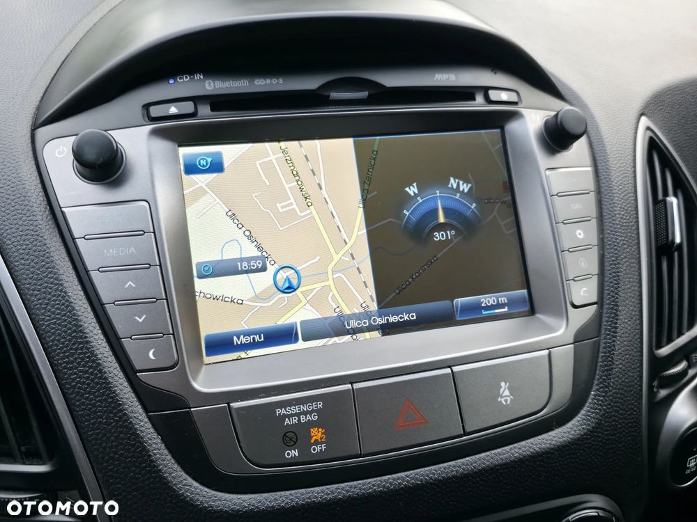 Hyundai ix35 1.6 2WD Fifa World Cup Edition - 15