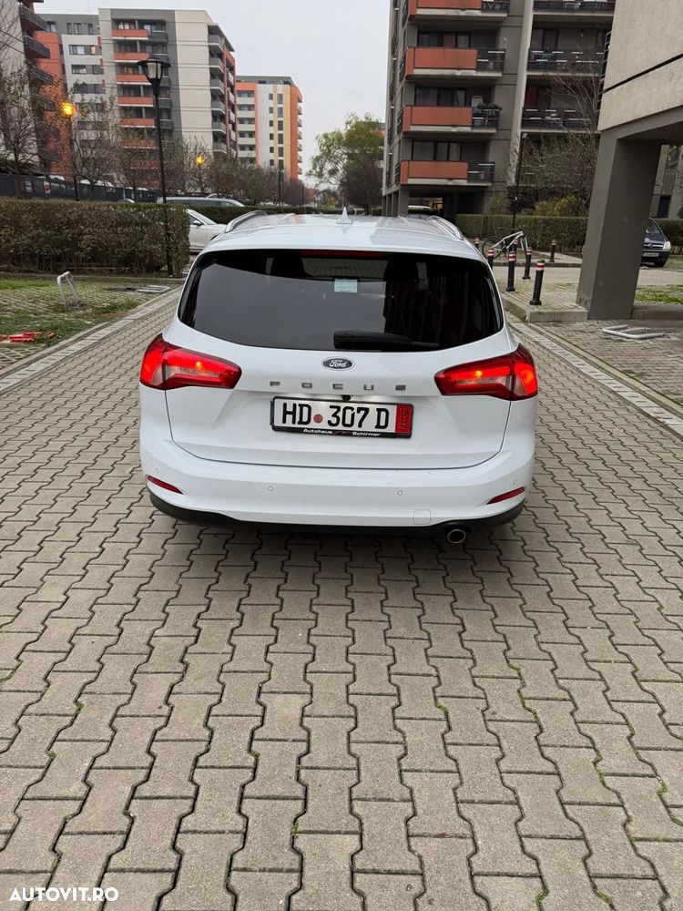 Ford Focus - 6