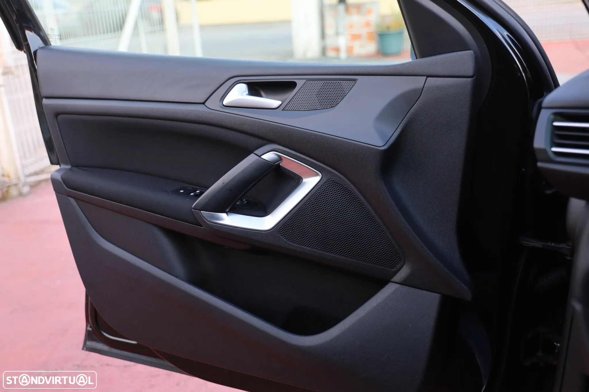 Peugeot 308 1.5 BlueHDi Style J17 - 27