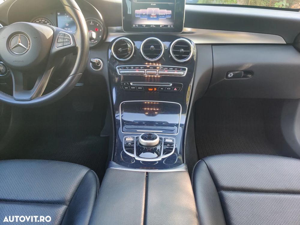 Mercedes-Benz C 220 d MHEV - 11