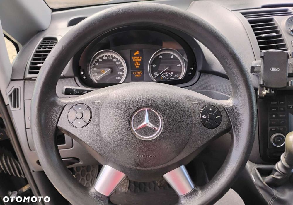 Mercedes-Benz VITO - 17