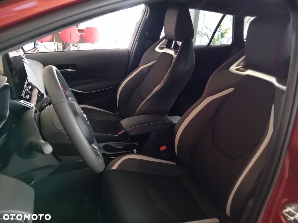 Toyota Corolla 1.8 Hybrid GR Sport Dynamic - 3