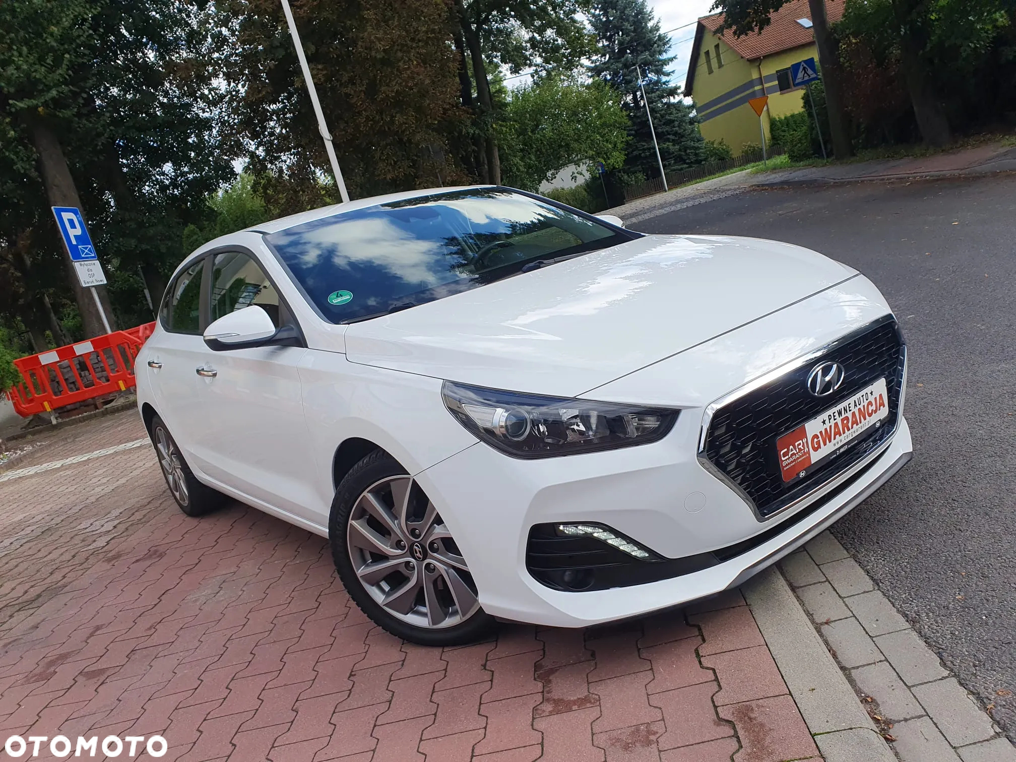 Hyundai i30 1.4 T-GDI Fastback Style - 19