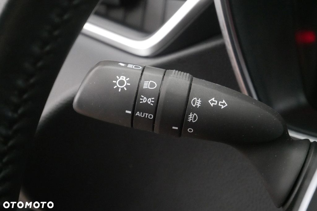 Toyota Corolla - 22