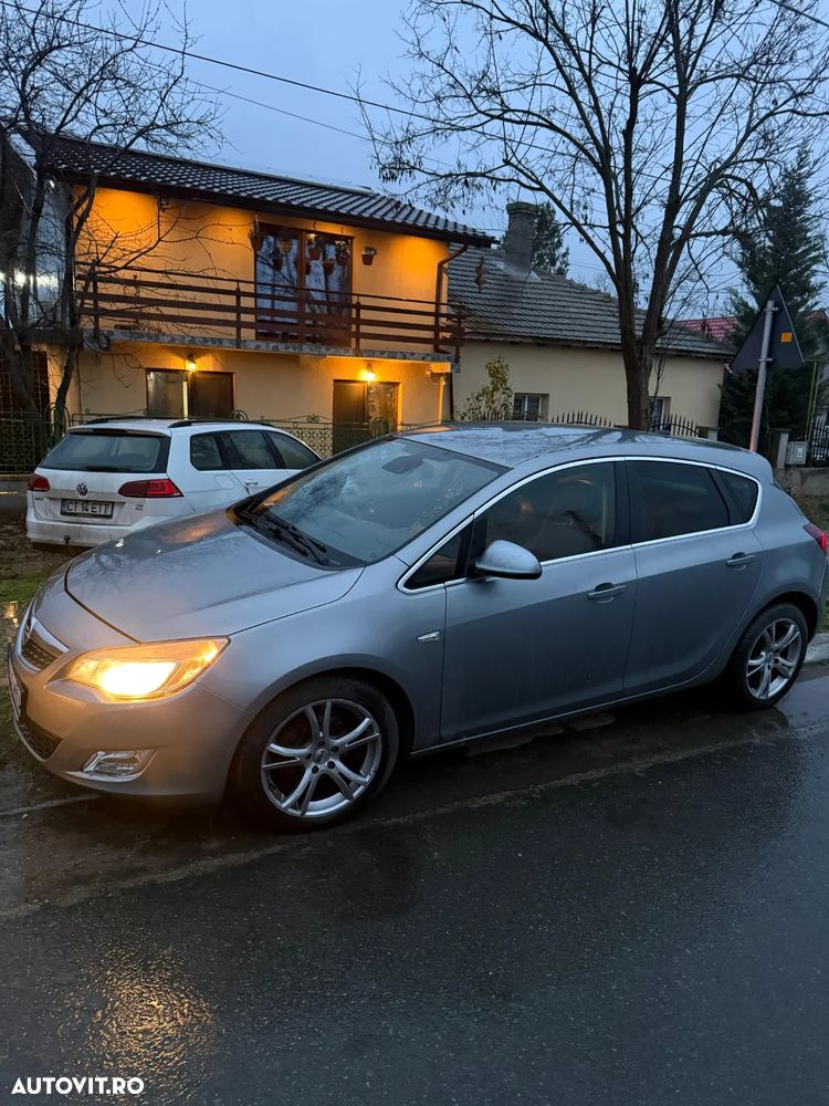 Opel Astra - 4