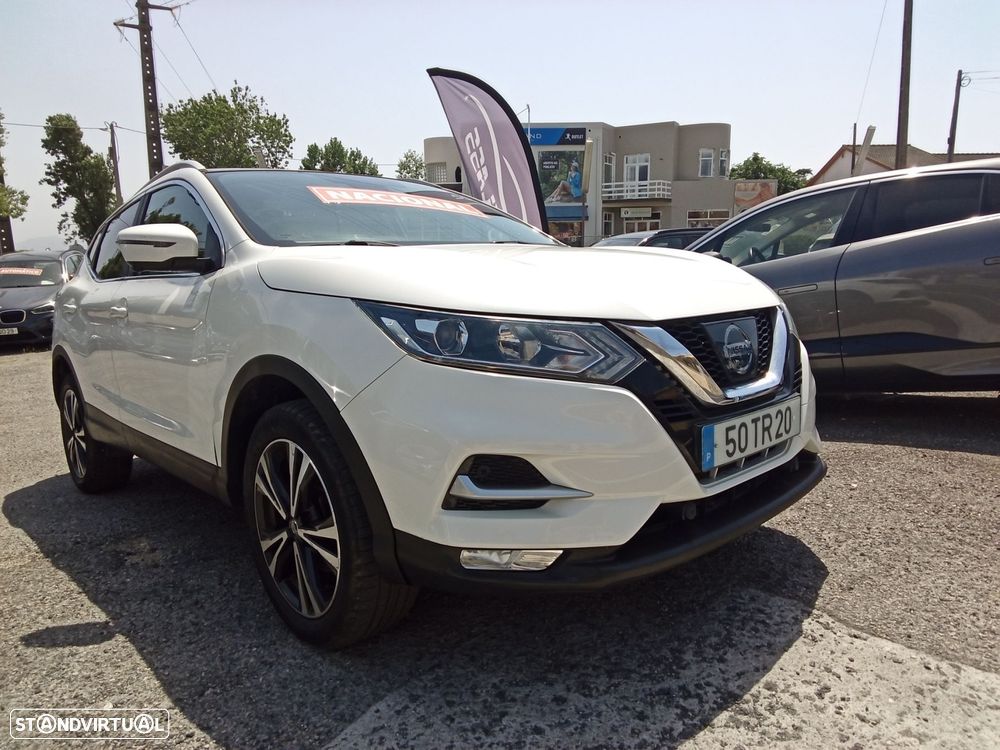 Nissan Qashqai 1.2 DIG-T N-Connecta 18 Xtronic - 1