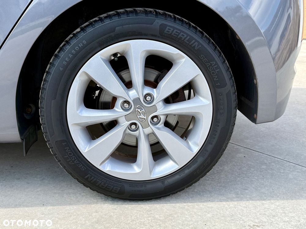 Hyundai i20 1.4 Intro Edition - 33