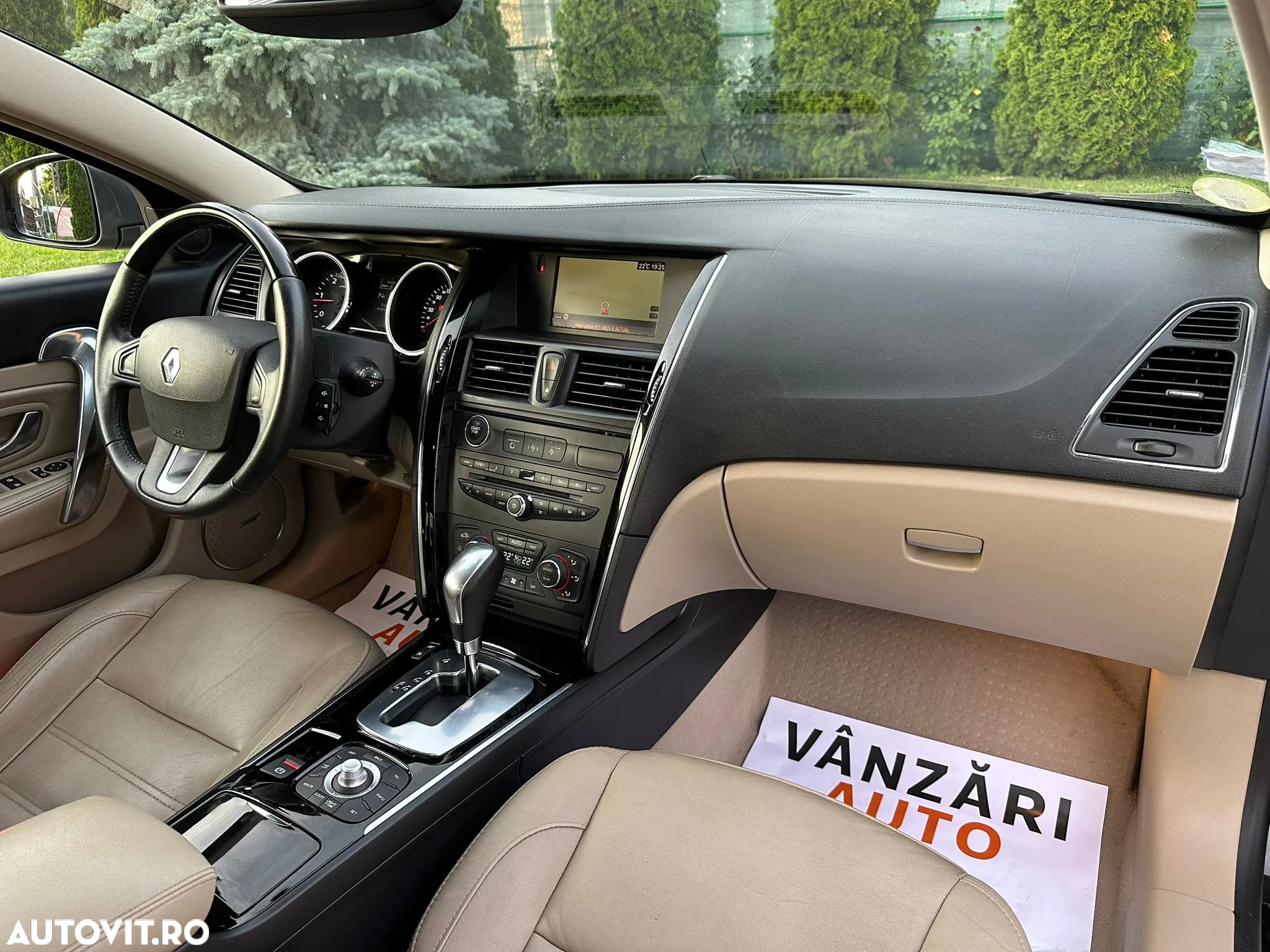 Renault Latitude 2.0 dCi Initiale Aut. - 5