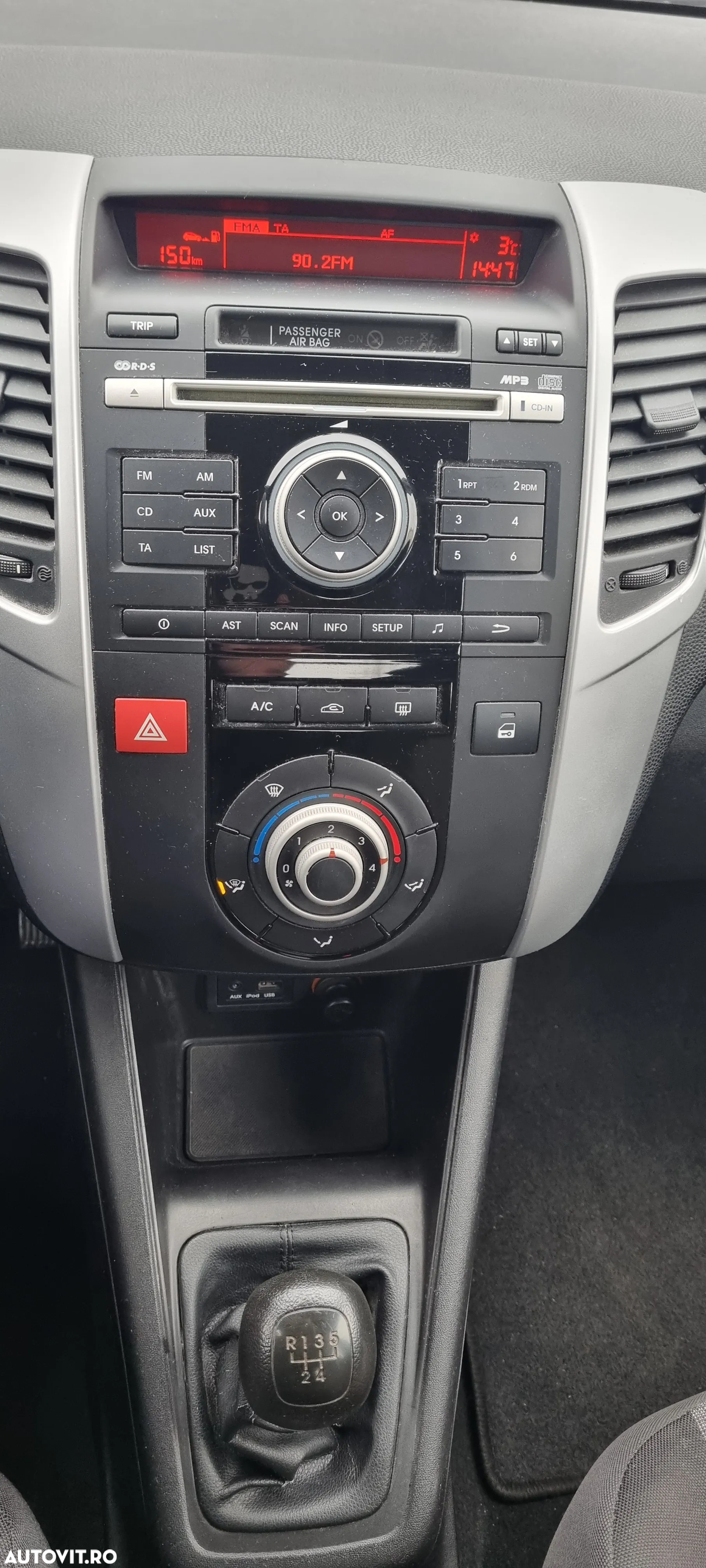 Kia Venga 1.4 CVVT Attract - 18