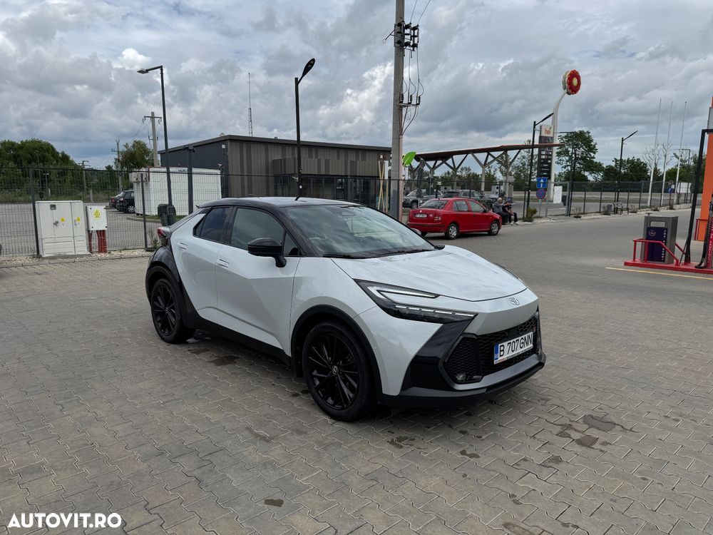Toyota C-HR 2.0 Hybrid AWD GR SPORT Edition - 2