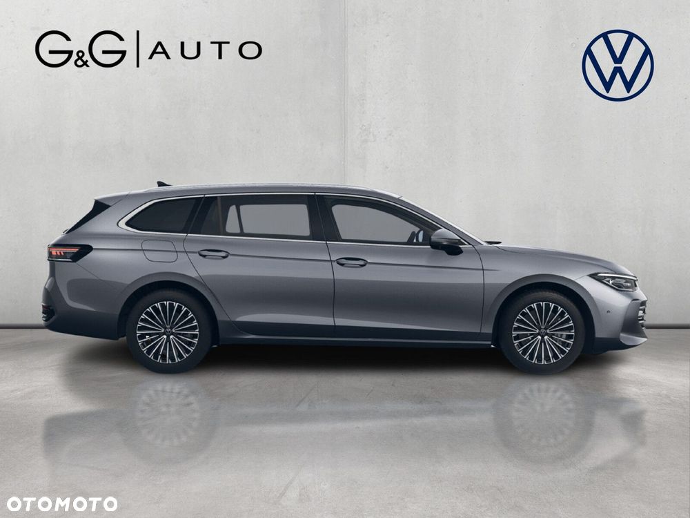 Volkswagen Passat - 36