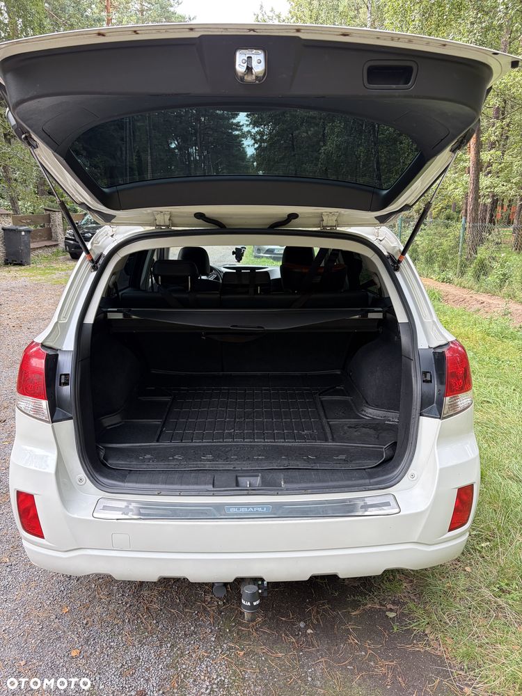 Subaru Outback 2.0 D Comfort - 14