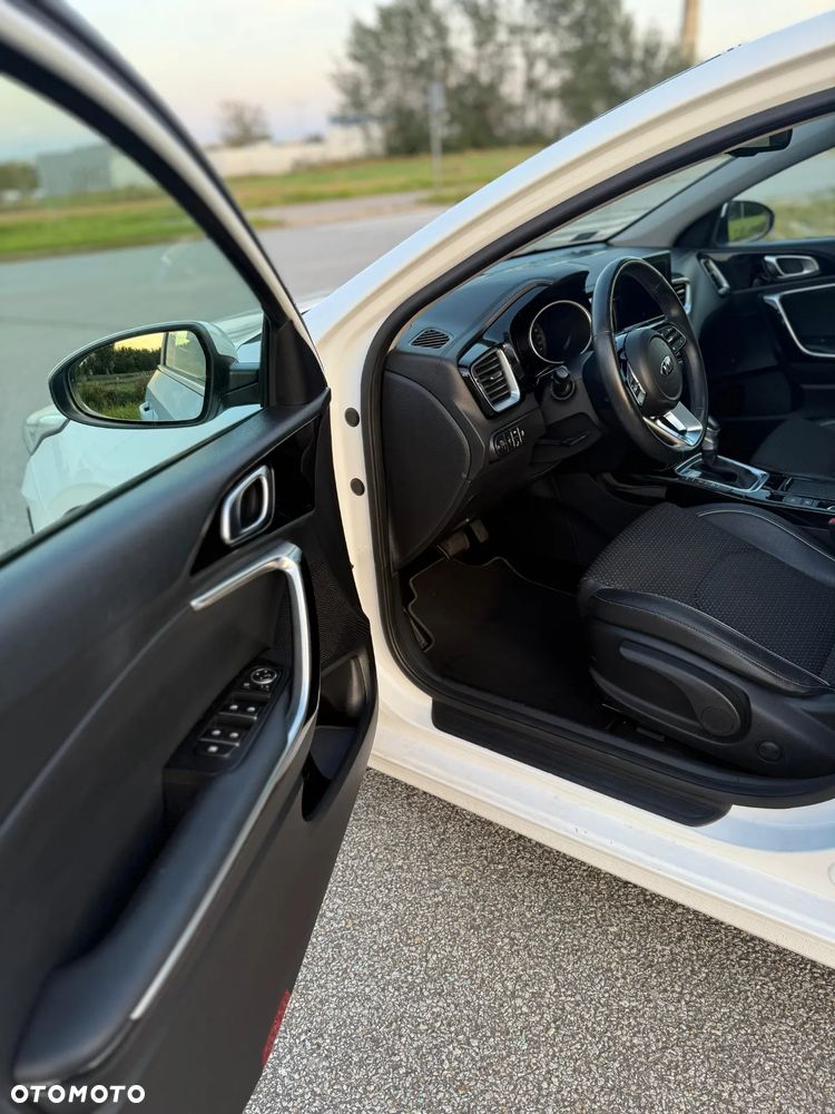 Kia Ceed 1.4 T-GDI DCT OPF Platinum Edition - 10