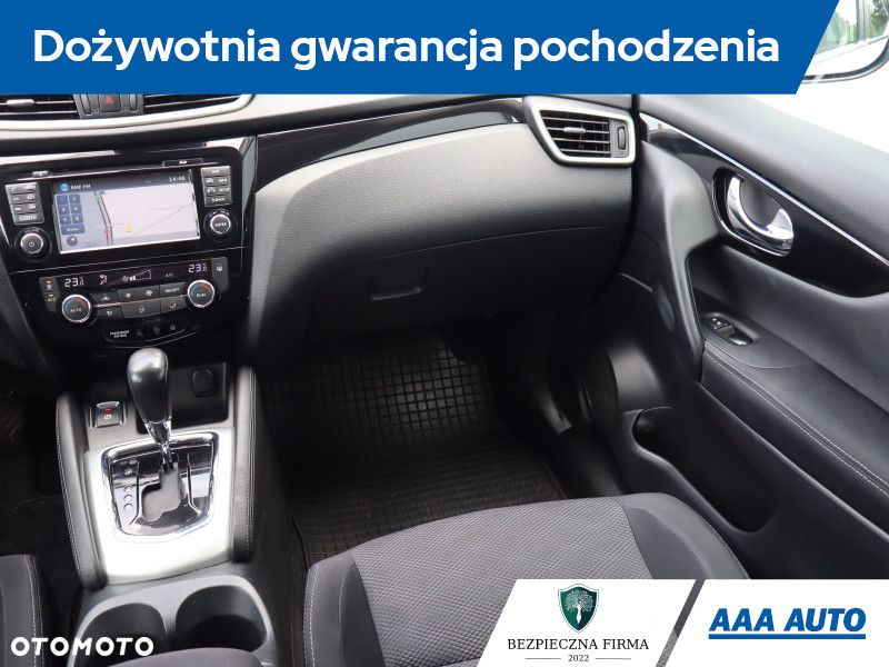Nissan Qashqai - 9