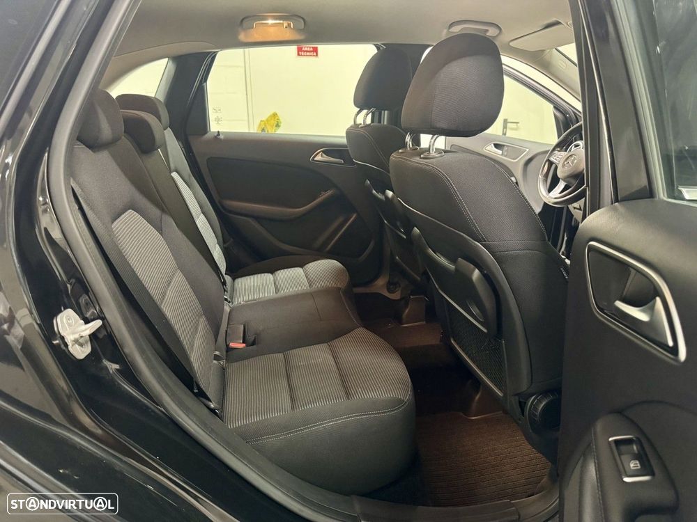 Mercedes-Benz B 180 CDI Style Aut. - 39