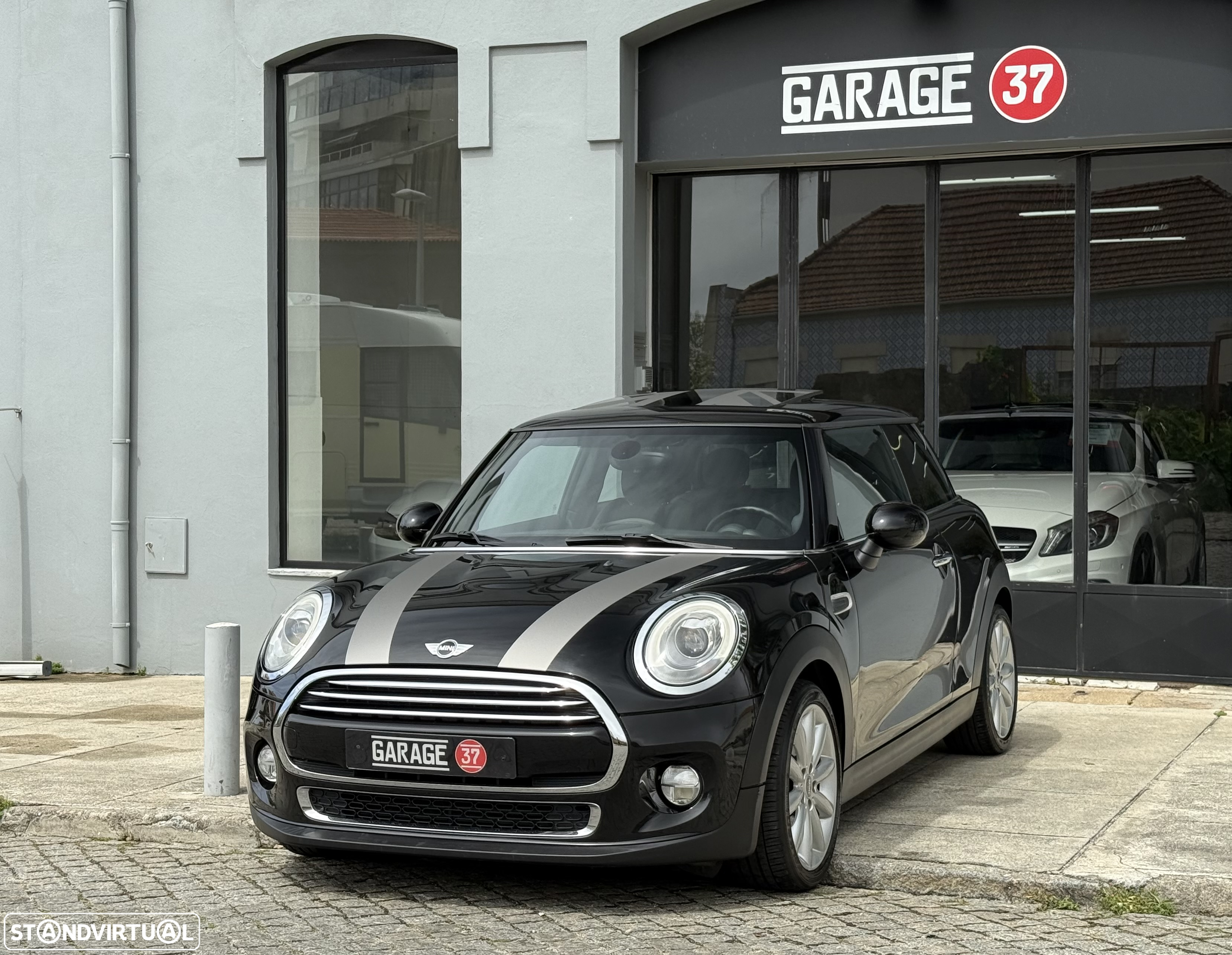 MINI 3 Portas Cooper D - 3