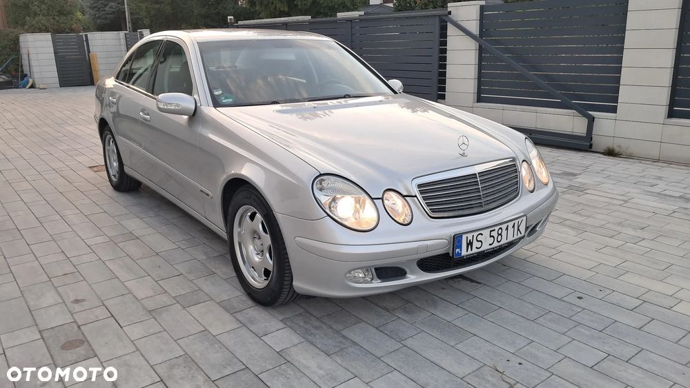 Mercedes-Benz Klasa E - 8