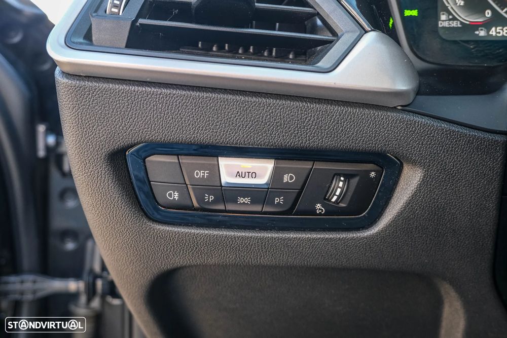 BMW 318 d Auto - 21