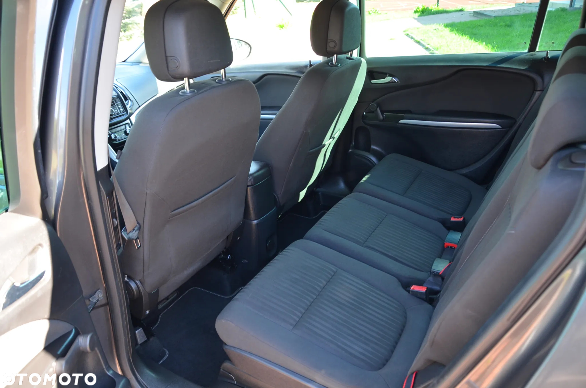 Opel Zafira Tourer 2.0 CDTI Edition - 14