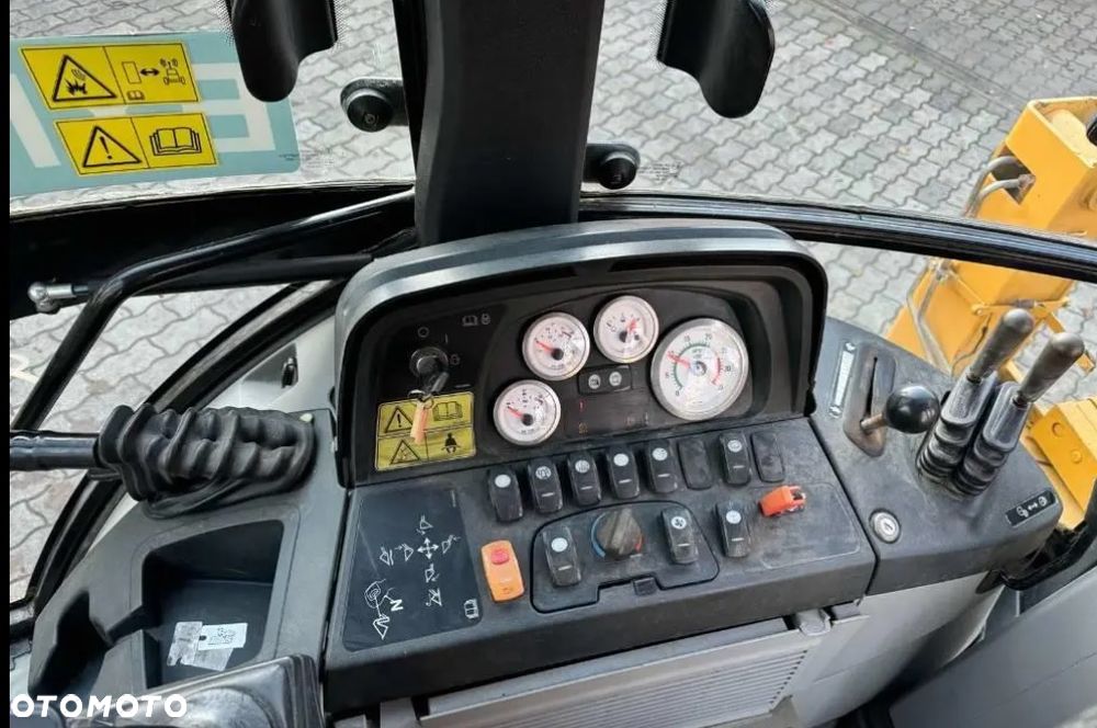 Caterpillar CAT 432 E , ROK 2007 - 7