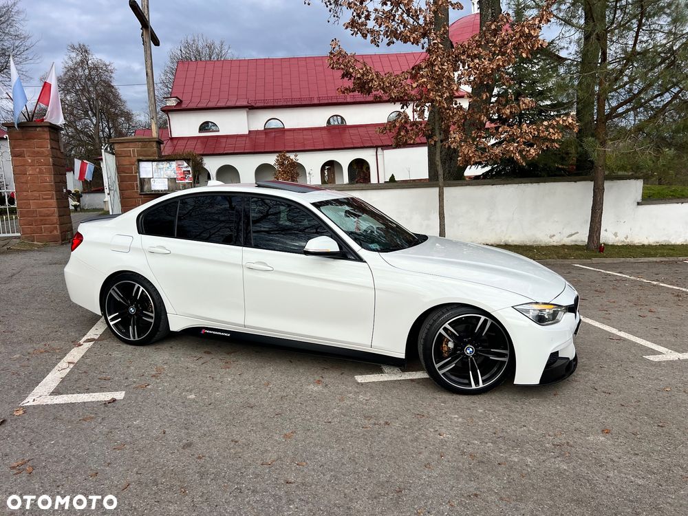BMW Seria 3 320d DPF Blue Performance Edition Sport - 9