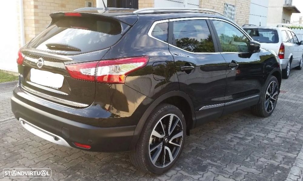 Nissan Qashqai ver-1-2-dig--t-tekna-premium-pele-preta - 1
