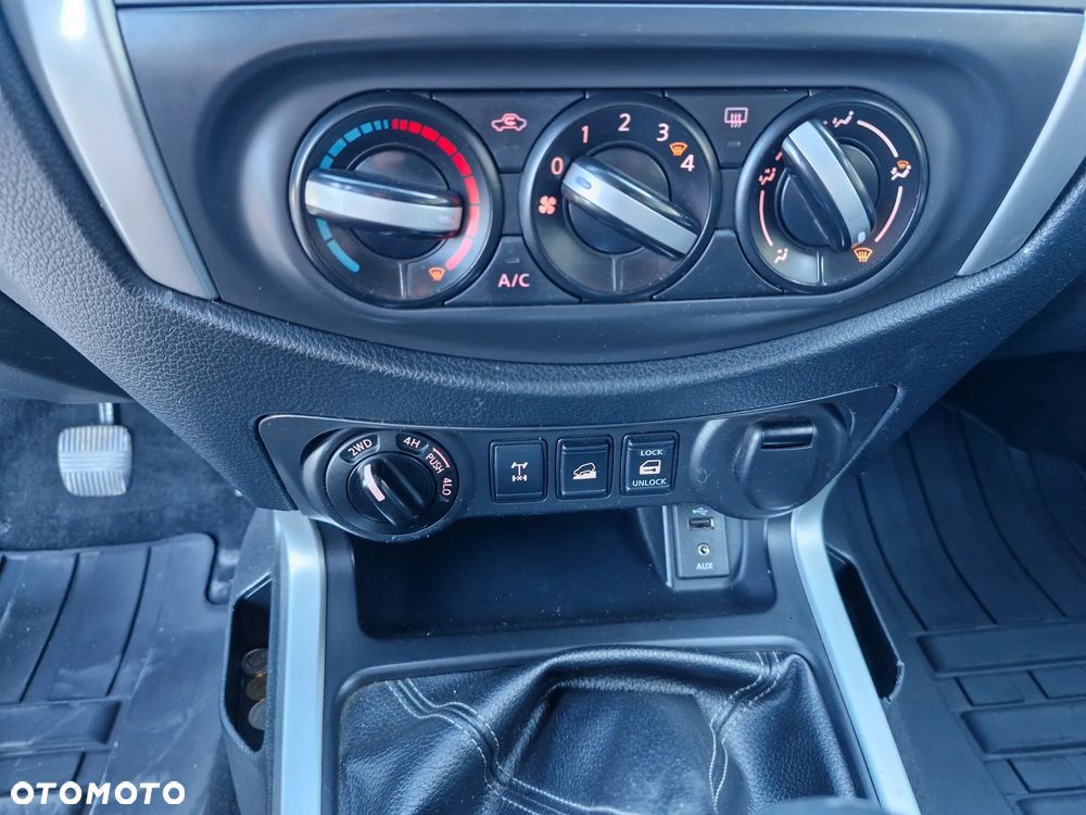 Nissan Navara KC Visia - 11