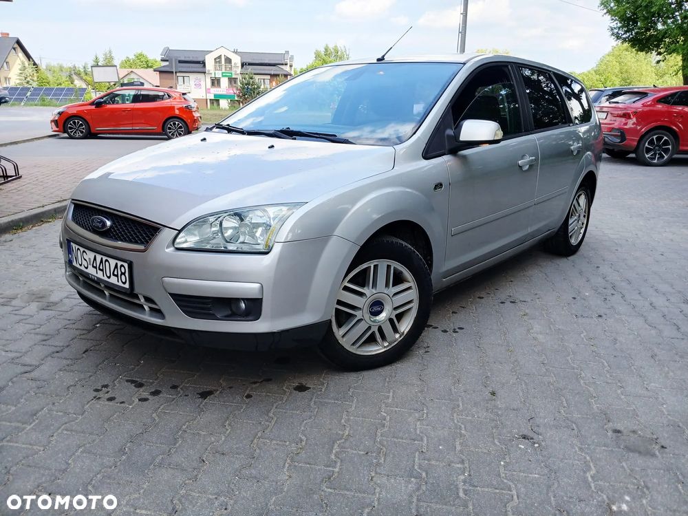 Ford Focus 1.6 TDCi DPF Ghia - 7