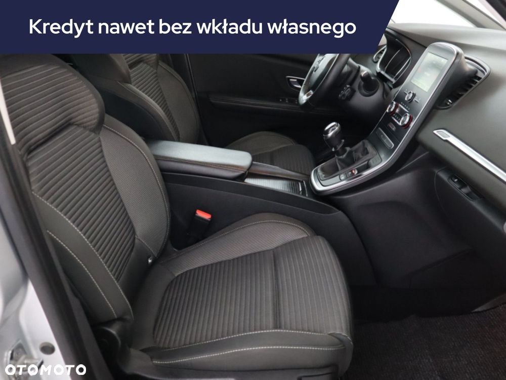 Renault Scenic - 11