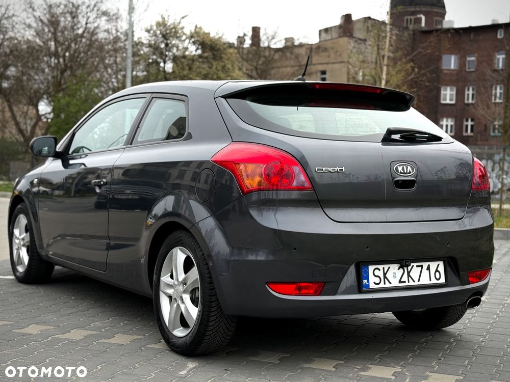 Kia ProCeed 1.4 CVVT Edition 7 - 5