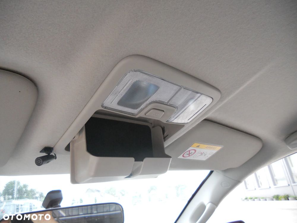 Isuzu D-Max 1.9 EC LS+ - 28