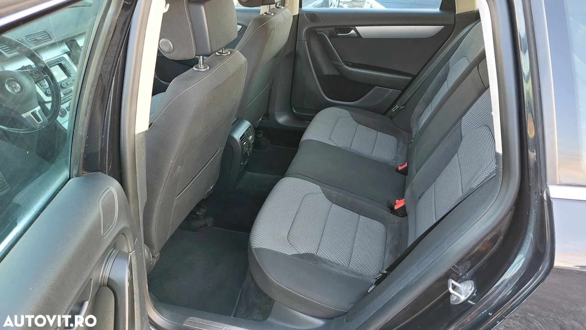 Volkswagen Passat Alltrack 2.0 TDI 4Motion BlueMotion Tec - 11
