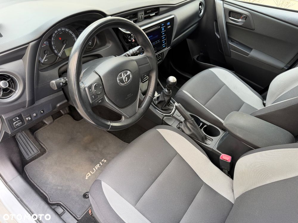 Toyota Auris 1.33 VVT-i Comfort - 7