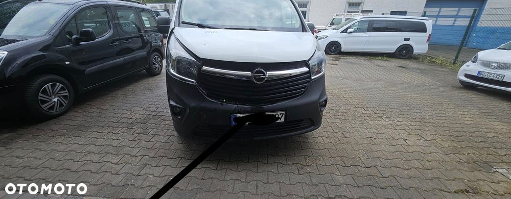Opel vivaro - 3