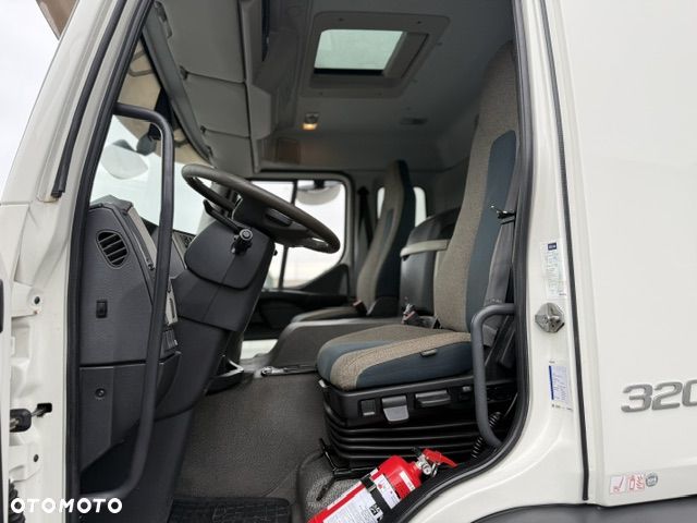 Volvo FE 320 6x2 HDS HMF 2120 Euro 6 - 8
