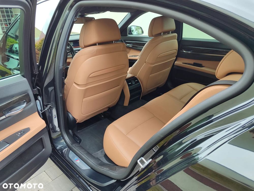 BMW 7 Series 2014 photo 4