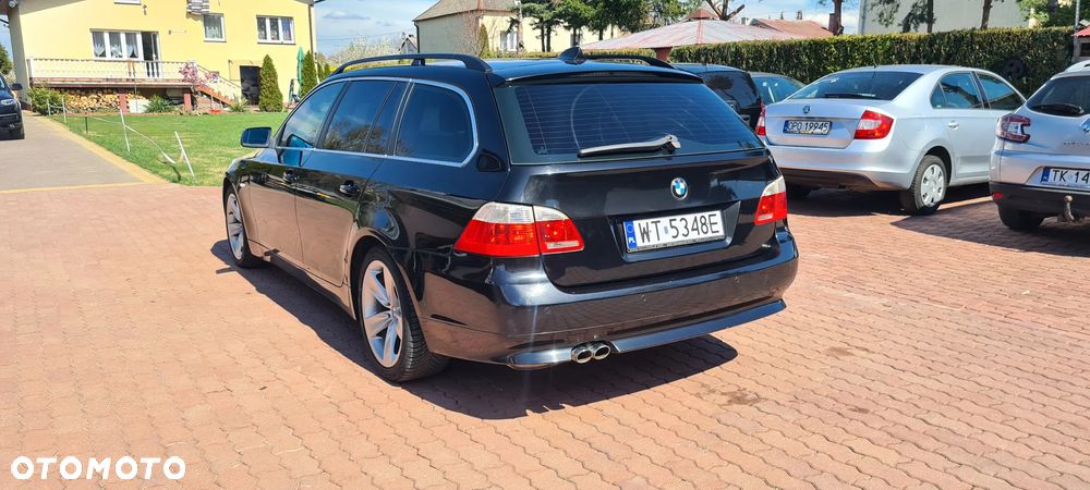 BMW Seria 5 525d - 9