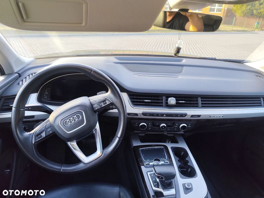 Audi Q7 - 9