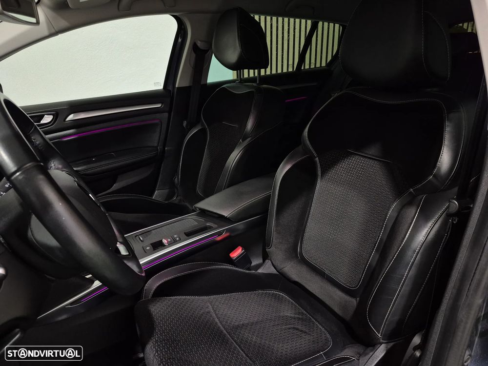 Renault Mégane Sport Tourer 1.5 dCi Intens - 21