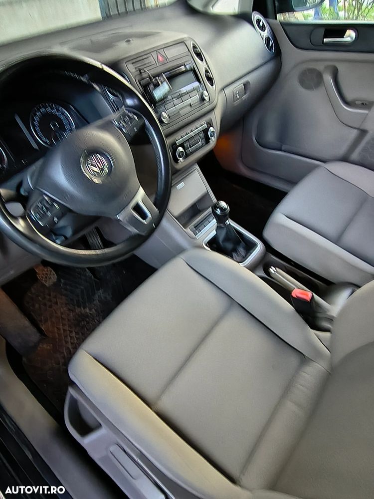 Volkswagen Golf Plus 1.6 TDI DPF Highline - 10