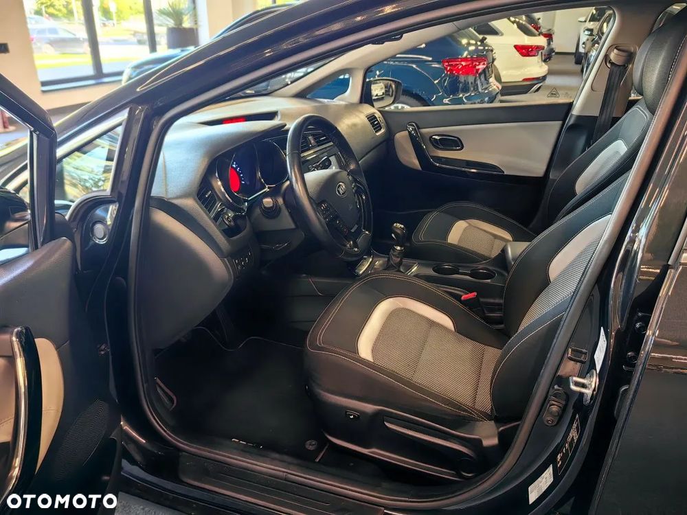Kia Ceed Cee'd 1.6 GDI L Business Line - 6