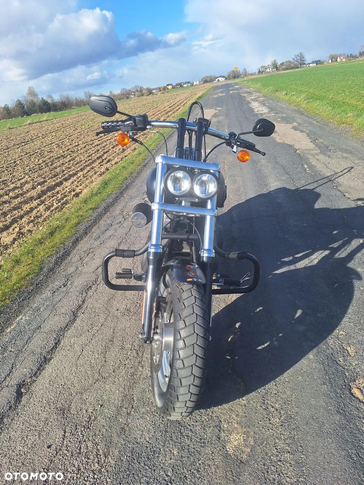 Harley-Davidson Dyna Fat Bob - 3