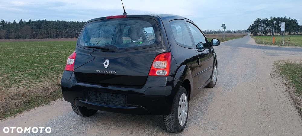Renault Twingo 1.2 8V Authentique - 4