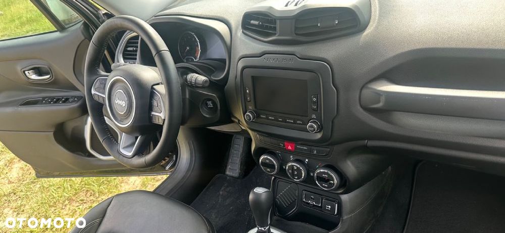 Jeep Renegade 1.4 MultiAir DSG Business Line - 21